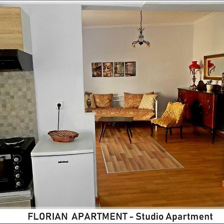 דירות פרבזה Florian Flat Complex מראה חיצוני תמונה