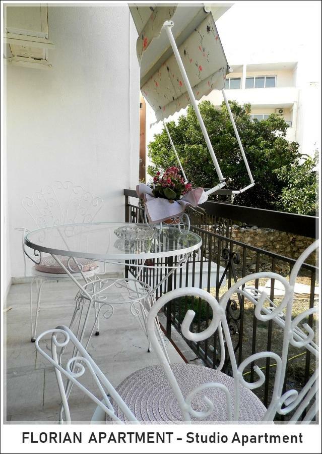 דירות פרבזה Florian Flat Complex מראה חיצוני תמונה
